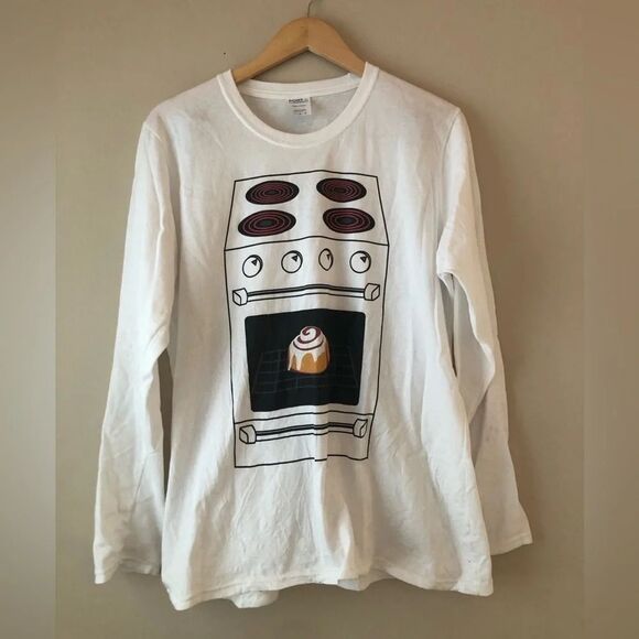 “Bun in the Oven” Shirt - Picture 1 of 3